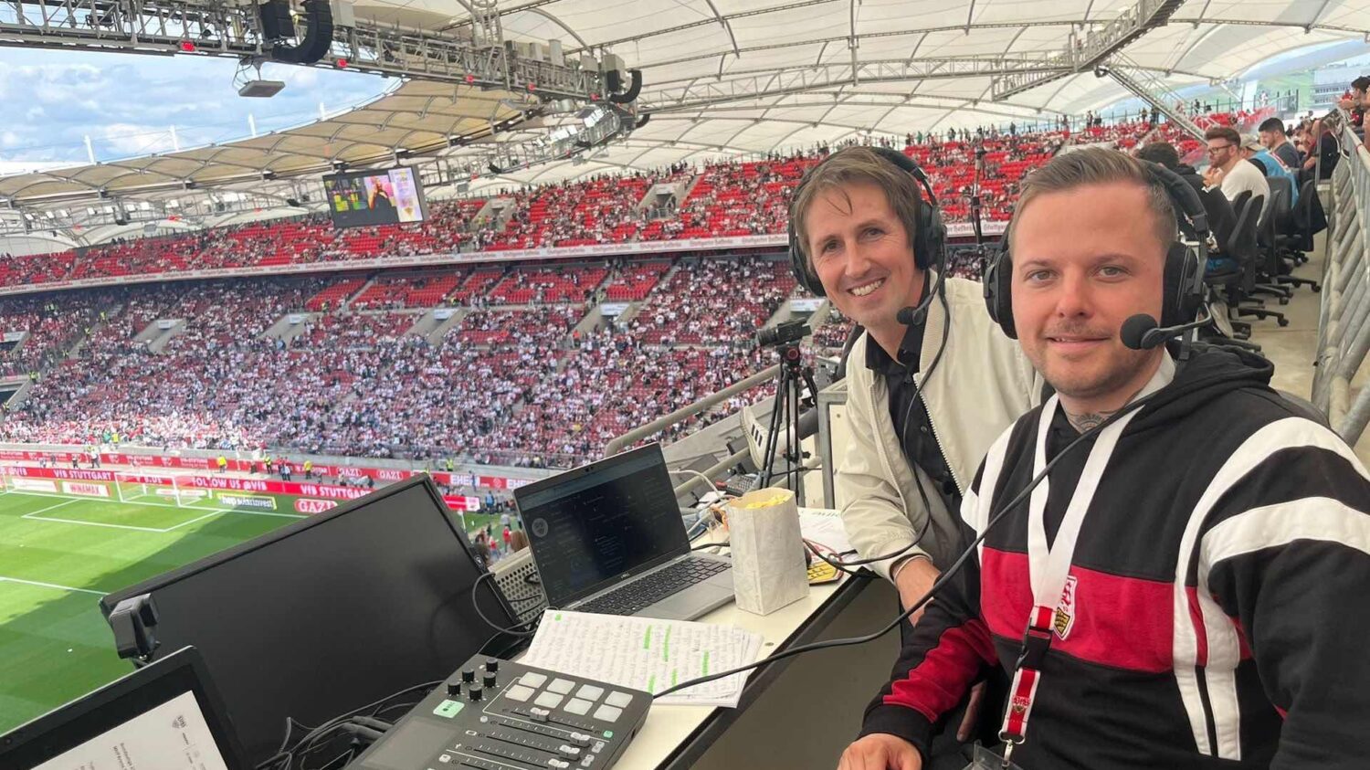 Moderationstraining mit dem Experten und TV Moderator Toni Tomic im VfB Stadion in Stuttgart